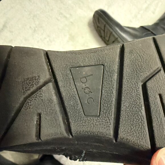 BOC Black Leather Boots Women's 9, Buckle detail, full zip inside leg - Picture 8 of 13